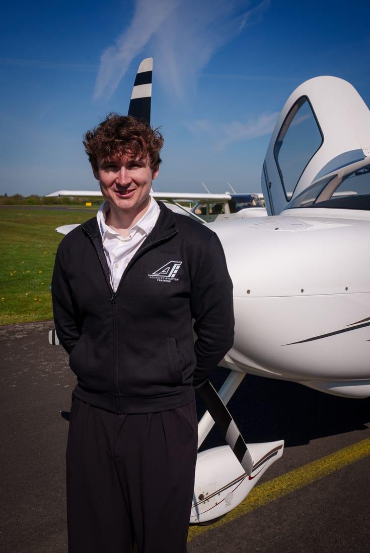 Tom Müller, Advanced Aviation Training